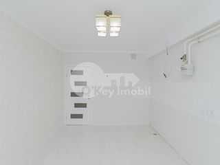 Buiucani 1 cameră, euroreparație, 42 mp, str. Nicolae Costin 32900 € foto 3