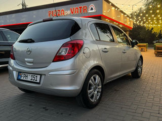 Opel Corsa foto 5