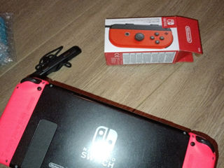 Vând Nintendo switch foto 3