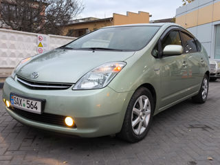 Toyota Prius foto 3