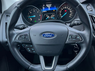 Ford Focus foto 14