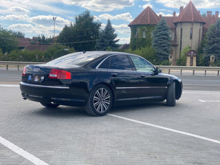 Audi A8 foto 3