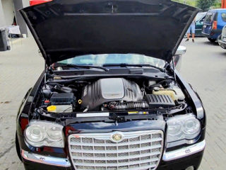 Chrysler 300c foto 8