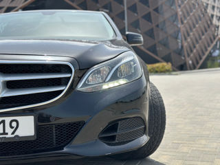 Mercedes E-Class foto 2