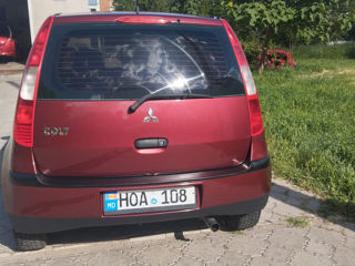 Mitsubishi Colt foto 3