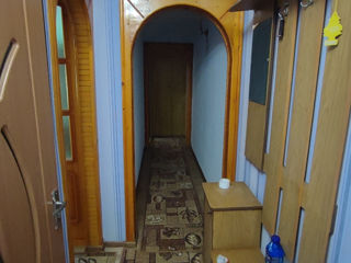 3-комн. кв., 60 м², 1/5 эт.