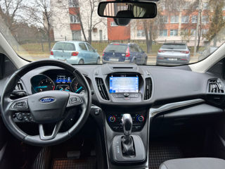 Ford Kuga foto 9