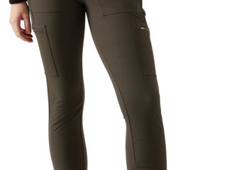 Pantaloni casual sport  Athleta Headlands Hybrid Cargo II