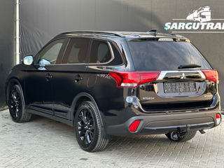 Mitsubishi Outlander foto 6