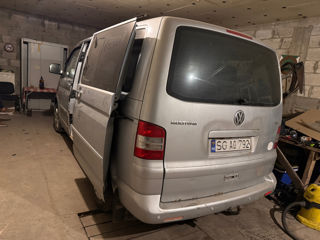 Volkswagen Multivan foto 2