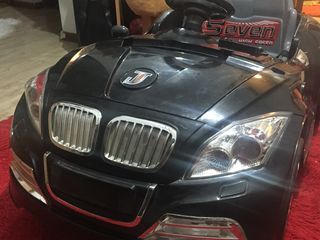 mashina na distancionnom upravlenii maksimalnyj ves 25 kg