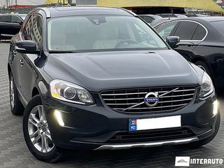 Volvo XC60 foto 1