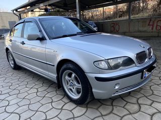 BMW 3 Series foto 2