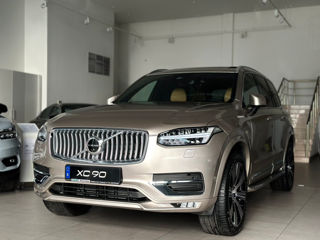 Volvo XC90 foto 1