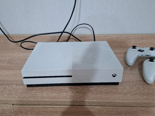 Xbox one s foto 3