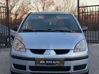 Mitsubishi Colt foto 2