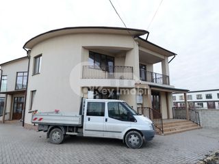 Casă cu 2 nivele, Ciocana, reparație euro, 900 mp, 350000 € ! foto 11