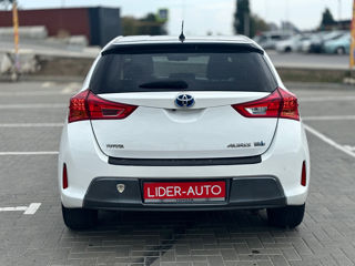 Toyota Auris foto 4