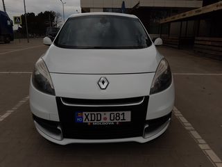 Renault Scenic foto 1