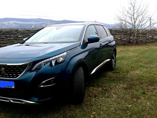 Peugeot 5008 foto 2