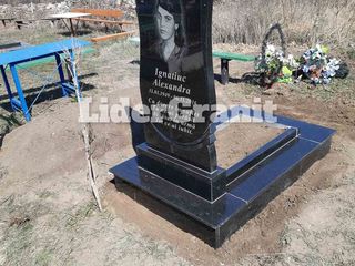 Monumente din granit.Livrare și instalare prin toată Moldova. foto 14