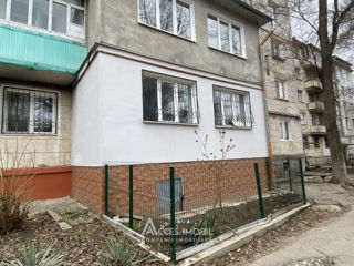 Apartament cu 2 camere, 72 m², Botanica, Chișinău foto 11
