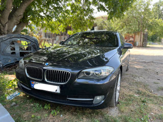 BMW 5 Series foto 3