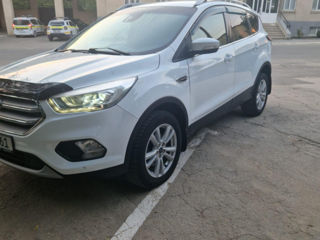 Ford Kuga foto 7