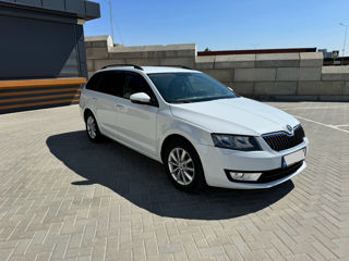 Skoda Octavia foto 2