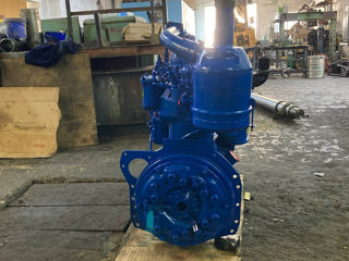 Motor D240 foto 3