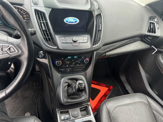 Ford Kuga foto 6