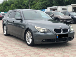 BMW 5 Series foto 5