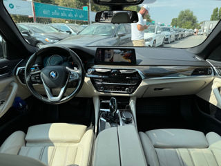 BMW 5 Series foto 8