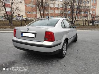 Volkswagen Passat foto 7