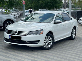 Volkswagen Passat foto 3