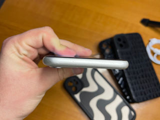 iPhone 11 128 gb foto 7