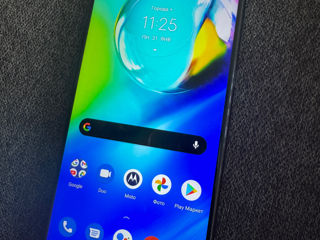 Motorola moto g8   4/64 фото 0