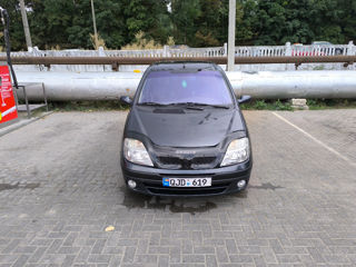 Renault Scenic foto 2