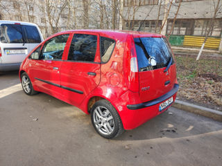 Mitsubishi Colt foto 3