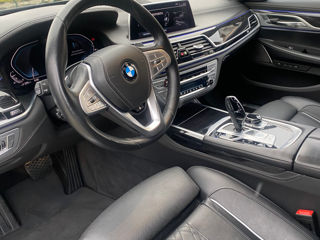 BMW 7 Series foto 6