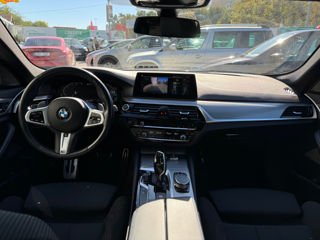 BMW 5 Series foto 8