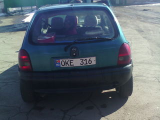 Opel Corsa foto 3