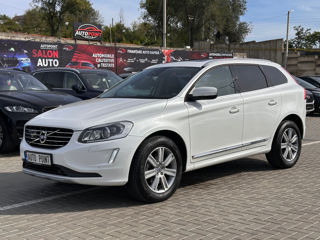 Volvo XC60 foto 1