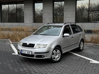 Skoda Fabia foto 2