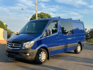 Mercedes Sprinter 319 foto 2