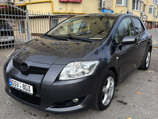 Toyota Auris foto 2