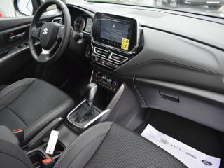 Suzuki S-Cross foto 11