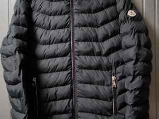 Moncler оригинальная куртка размер 2XL