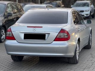 Mercedes E-Class foto 3