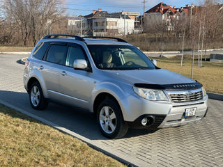 Subaru Forester foto 2